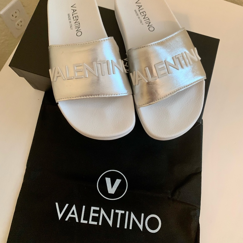 Women’s Valentino slides size 7